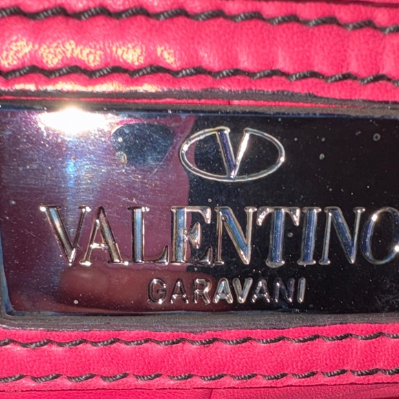 NWOT AUTHINTIC VALENTINO Pink Floral Appliqué Shoulder Bag - Picture 6 of 12